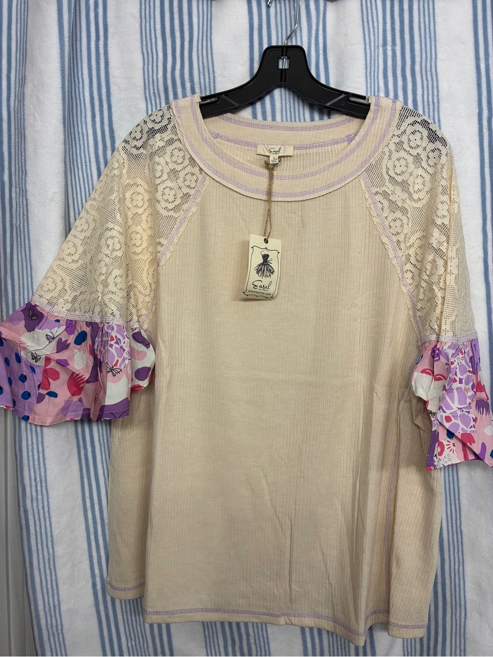 easel Cream Knit Top with Purple Floral Ruffle Sleeves
